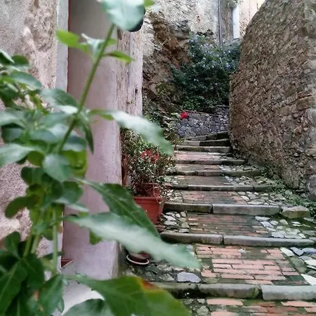 Alloro Loft Storico Holiday home